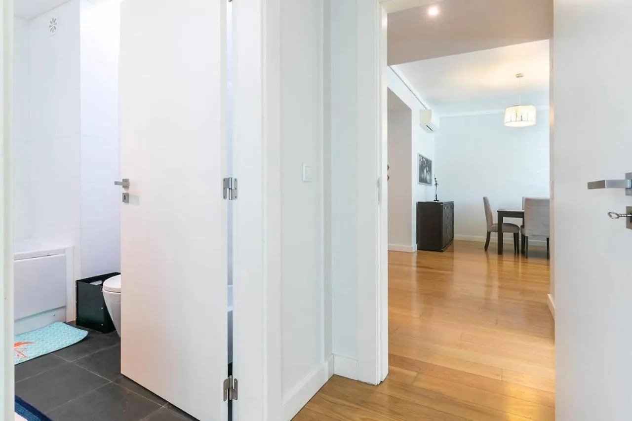 Guestready - Spacious Campolide Family Apt Fits 6 Lisboa 0*,