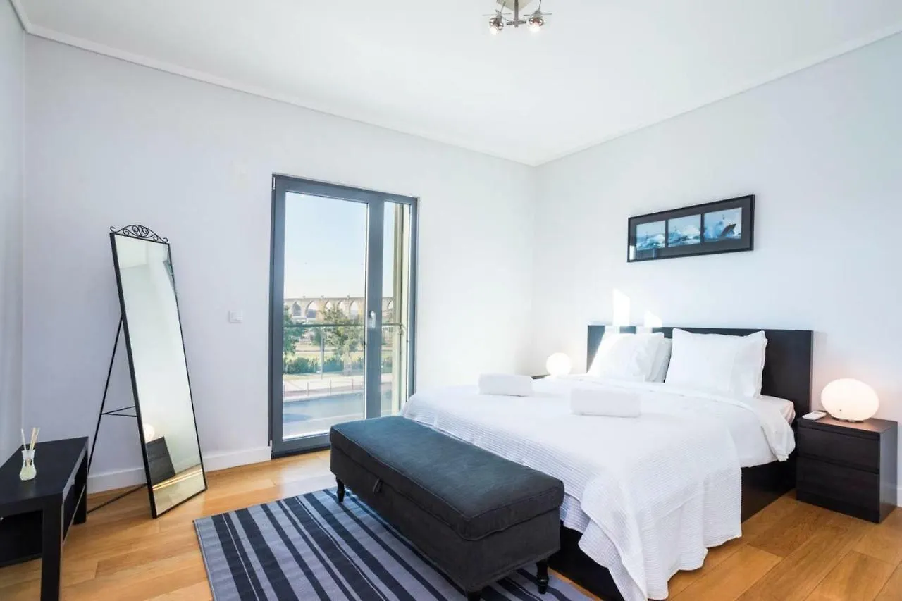 Guestready - Spacious Campolide Family Apt Fits 6 Lisboa